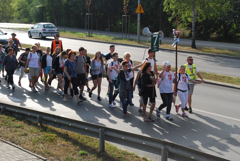 41 sza pielgrz na jasna gra 8
